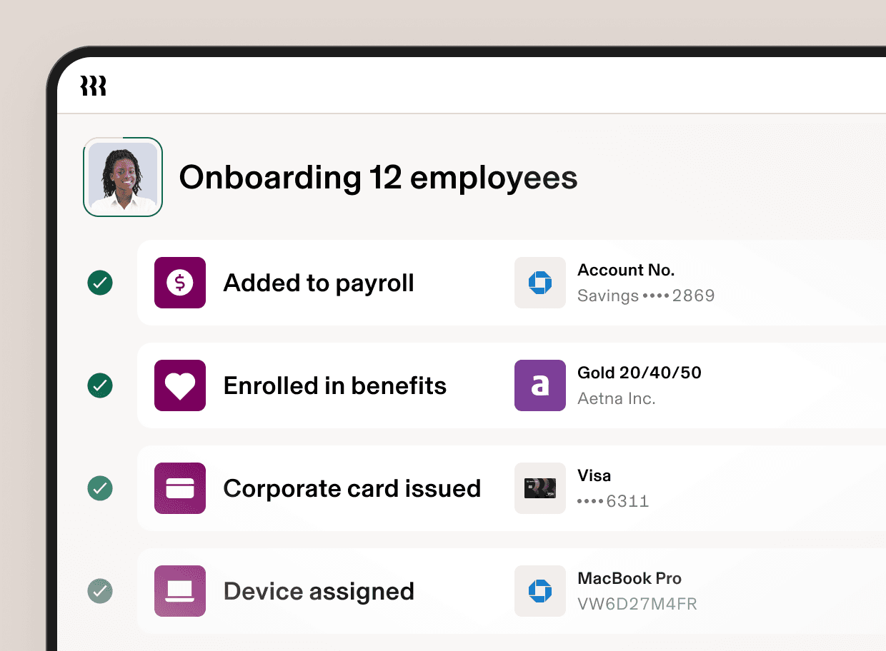 Employee onboarding interface showing completed steps: payroll, benefits enrolment, company card issuance and device assignment.